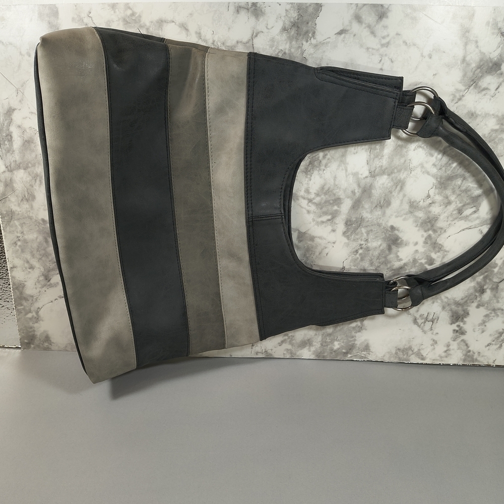 Striped Gray Vinyl Silver Stud Accents Shoulder Bag - Picture 5 of 11